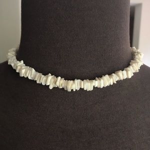 Cream Seashell Chip Necklace